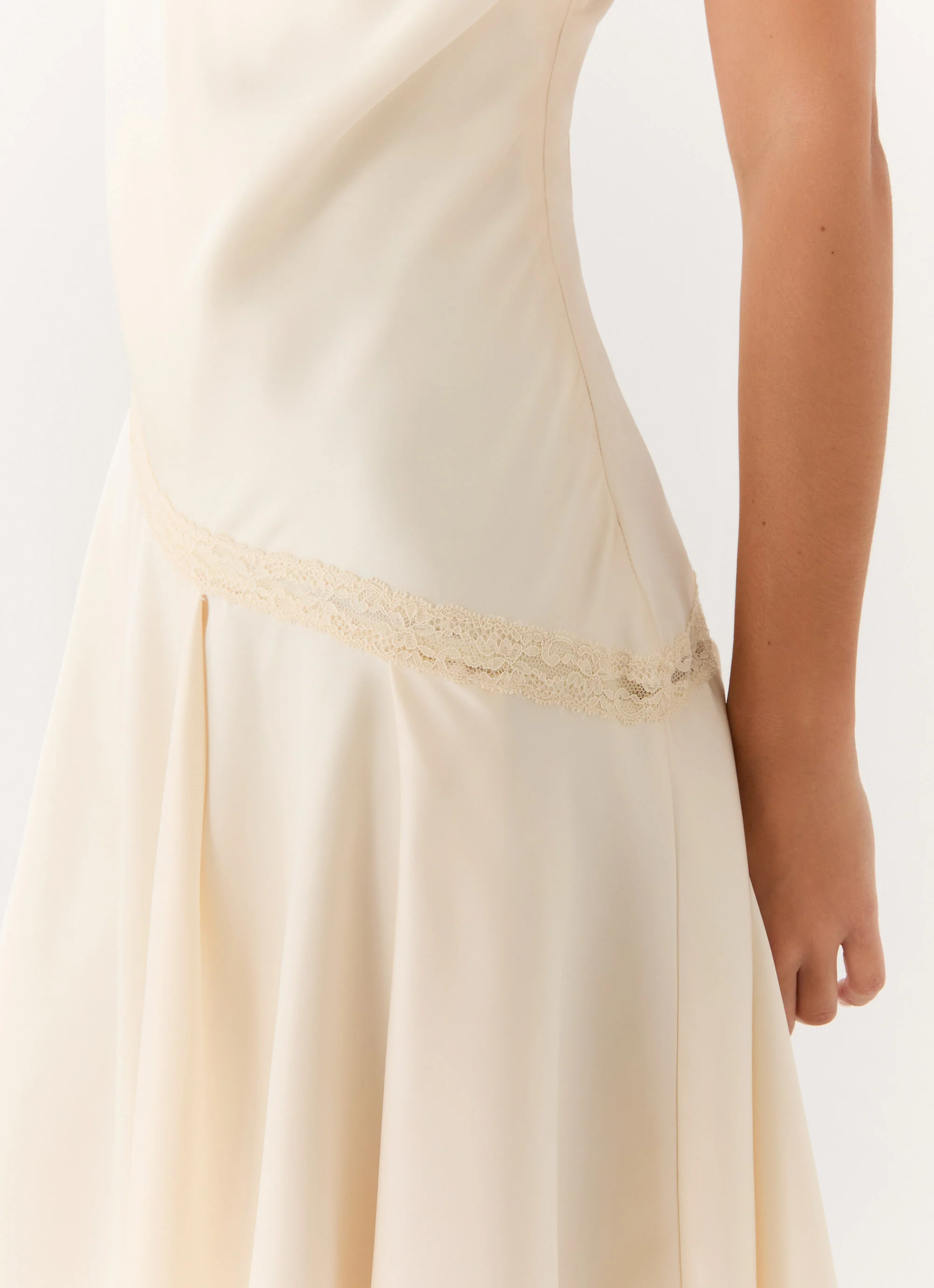 Cleosa Asymmetrical Midi Dress - Ivory - Image 7